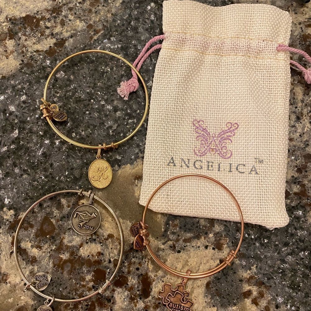 (Never used) Angelica bracelet set - Picture 3 of 5
